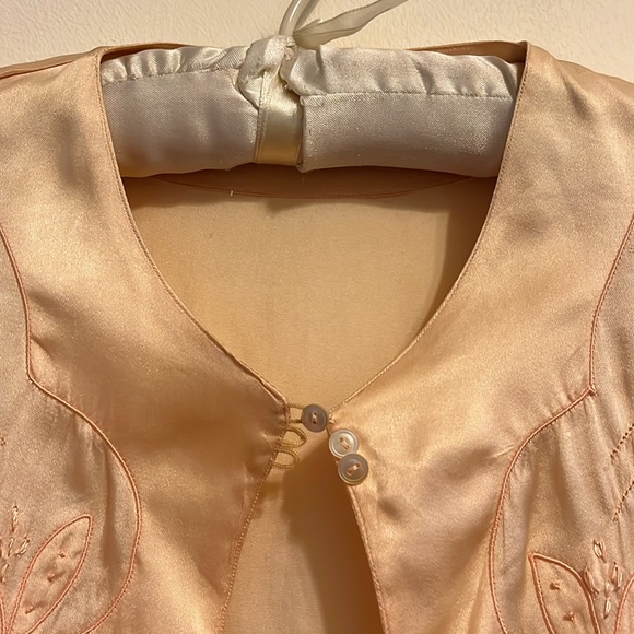 Vintage silk bed jacket short puff sleeves size m - Picture 2 of 8
